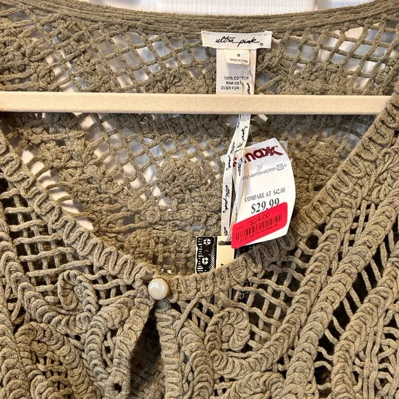 Ultra Pink Olive Crochet Cardigan - Picture 2 of 6